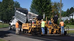 Best Recycled Asphalt Driveway Installation  in Lisle, IL